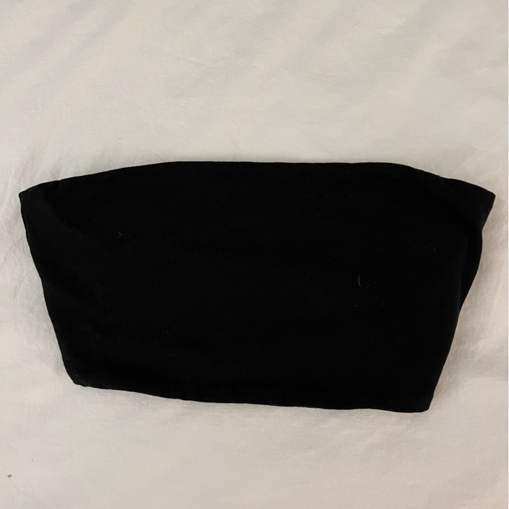 #H&M - BLACK TUBE TOP (CROPPED)